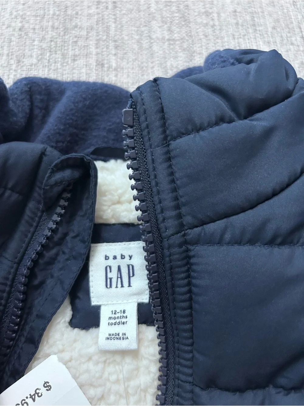 GAP Kids Navy Quilted Puffer Vest. NWT. SIZE 12-18M
